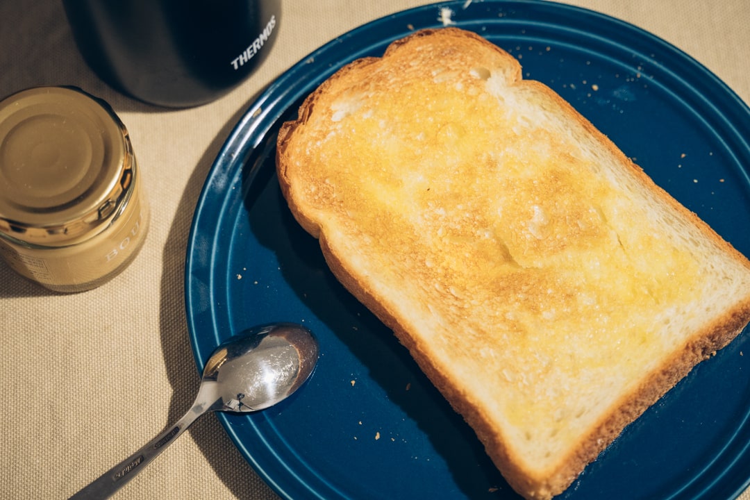 バルミューダのトースターで焼いた食パン