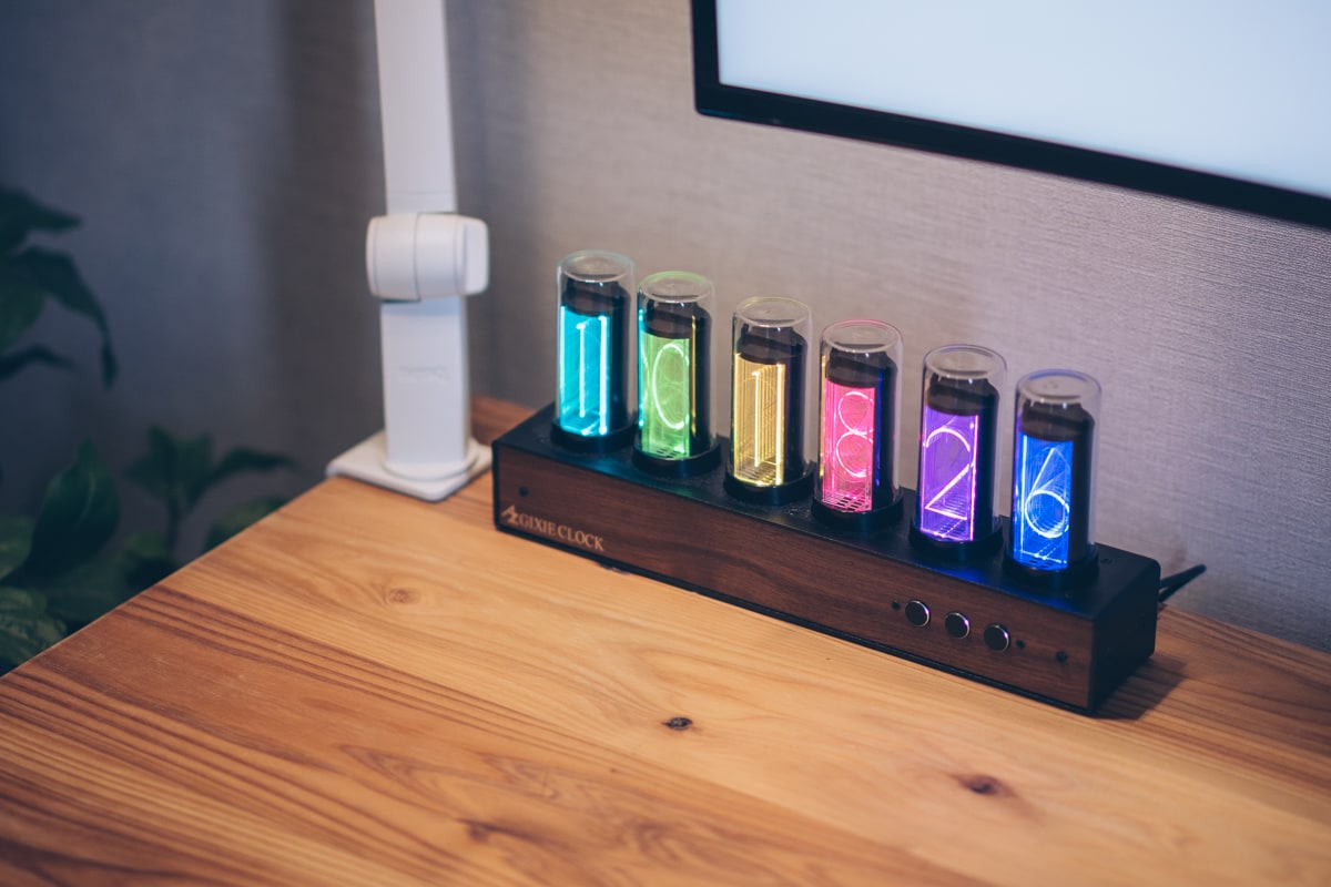 Gixie Clock（ニキシー管風LED時計）