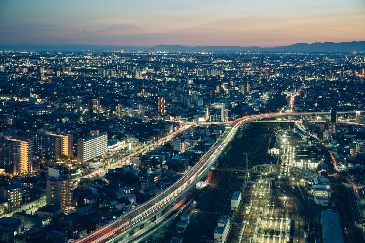 名古屋プリンスホテル西側の客室から眺める夕景